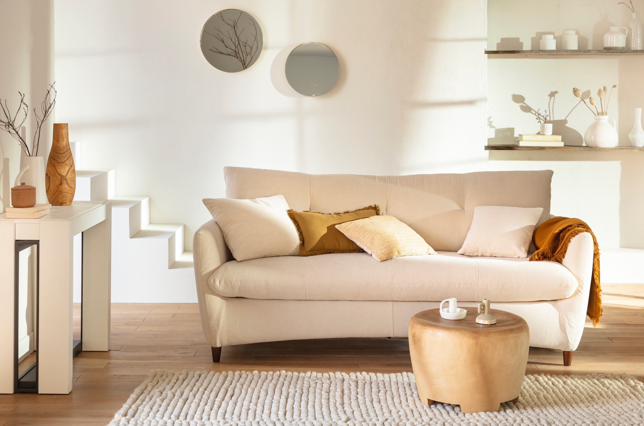 Comment nettoyer un canapé en cuir : 12 conseils pour garder sa